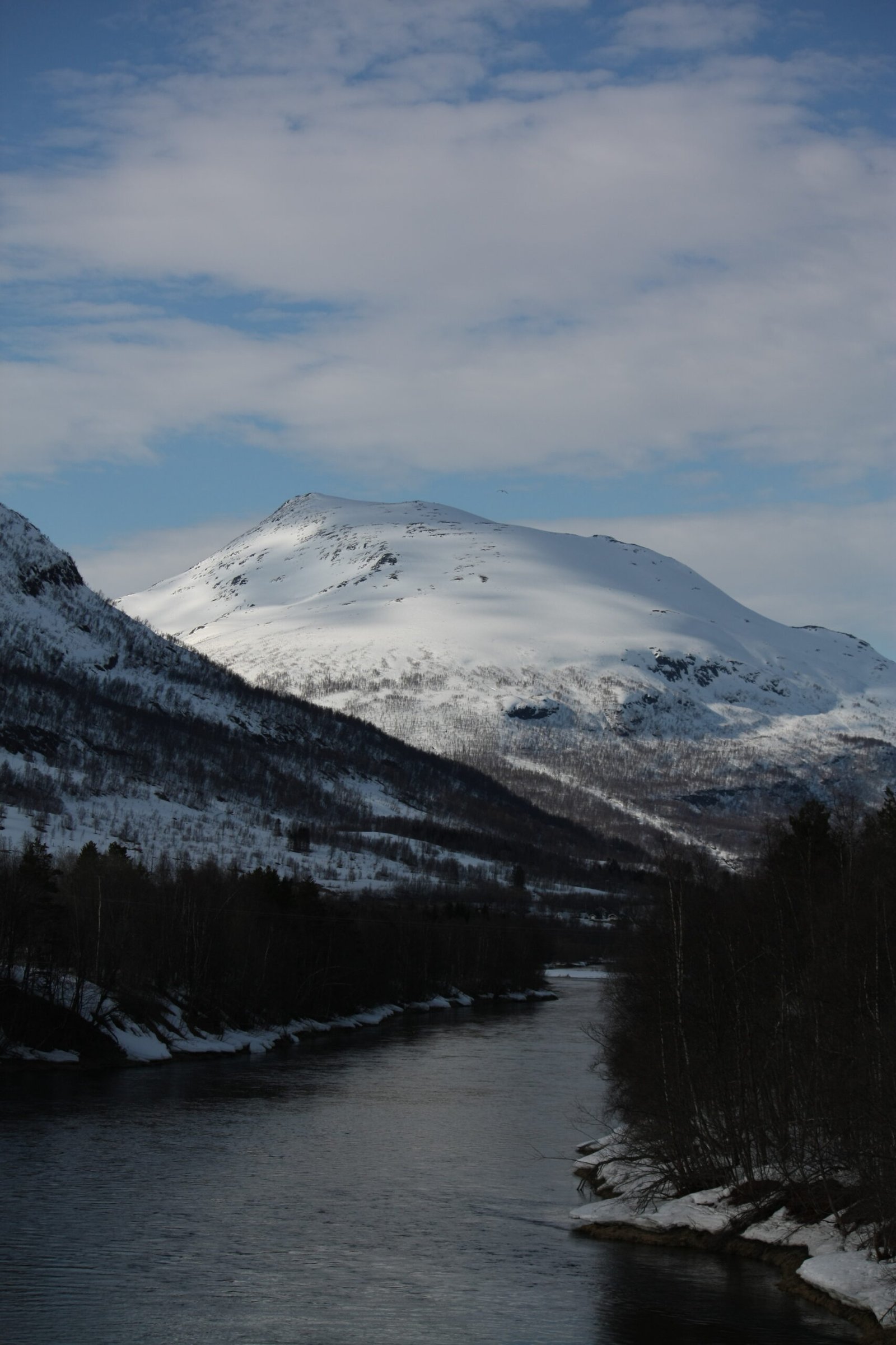 Bardu | Ártico | Periodismo | Montañas | Nieve | Noruega