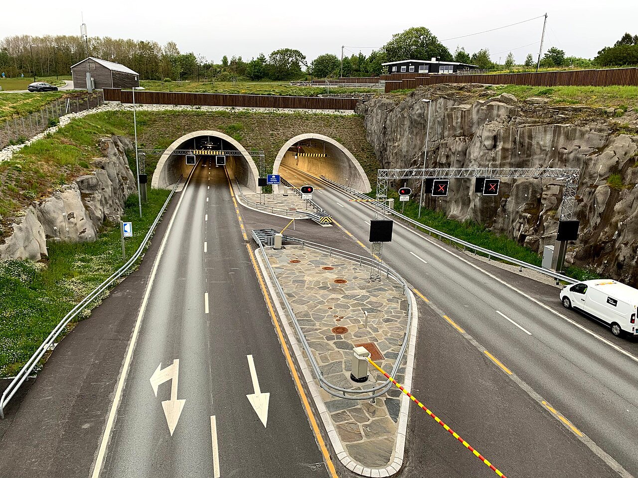Fuente: T. Holme, CC BY-SA 4.0, via Wikimedia Commons Ryfylketunnelen | Túnel de Ryfylke | Noruega | Ingeniería | Transporte